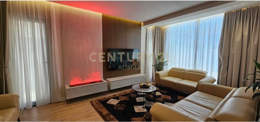 MODERN VILLA FOR SALE 3 FLOORS - RROTA E KUQE BEACH