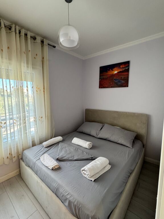 Apartament me Qira Ditore