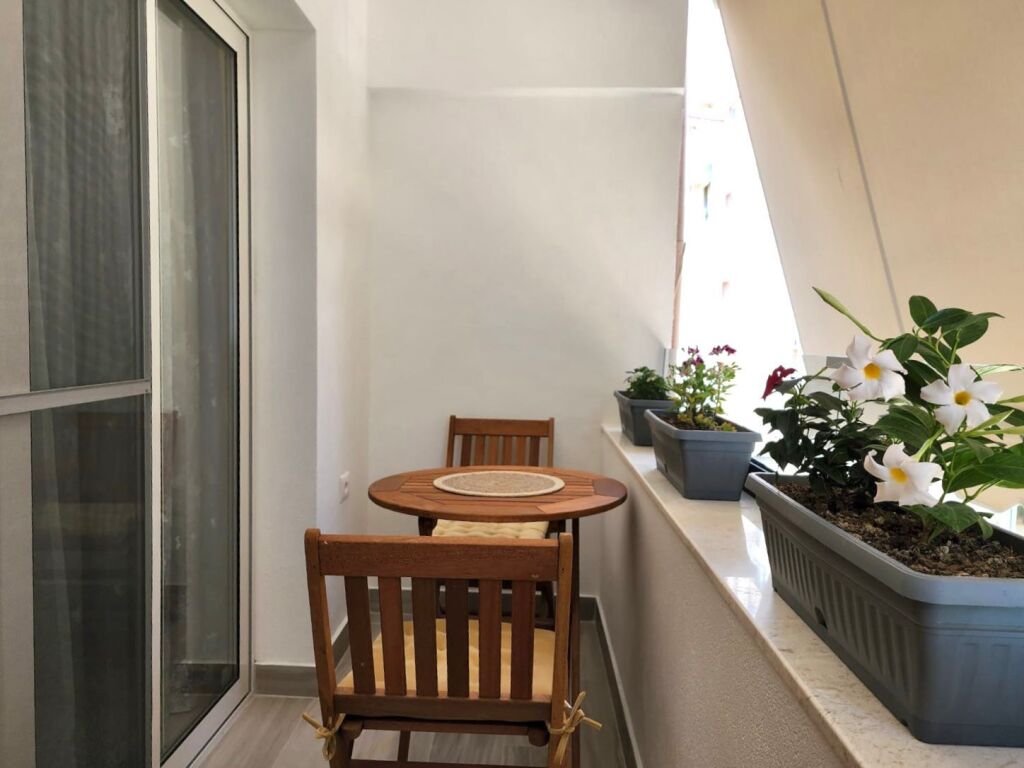 Me Qera: 2+1 🔑 Modern &amp; I Ri 📍 BLLOK/GARDA - Super Investim (Kati 4 Jo I Fundit) - 950€/Muaj