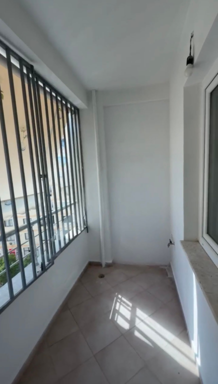🏡 Shitet Apartament 1+1 tek Astiri – pranë SPAR &amp; Kompleksi Fratari