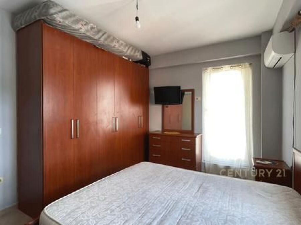 Japim me Qira Apartament 1+1 me verande tek Jordan Misja