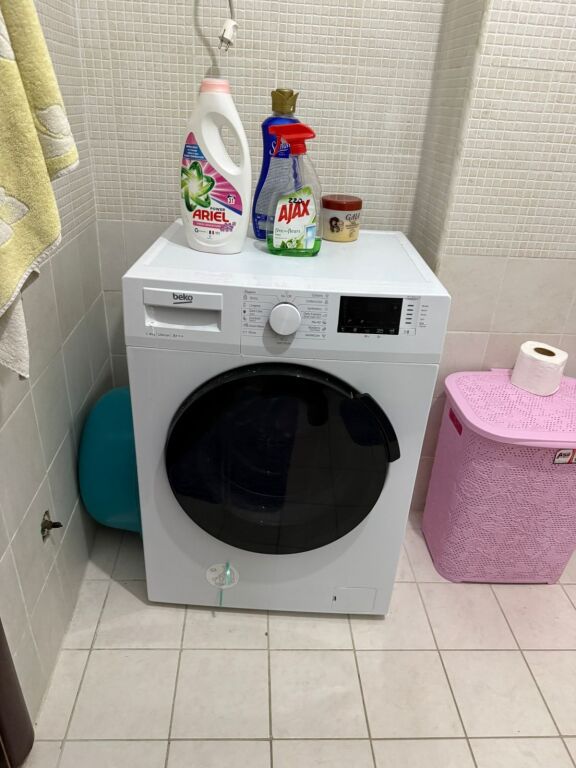 Jepet me qira 2+1+1 Astir te Fratari 42.000 leke