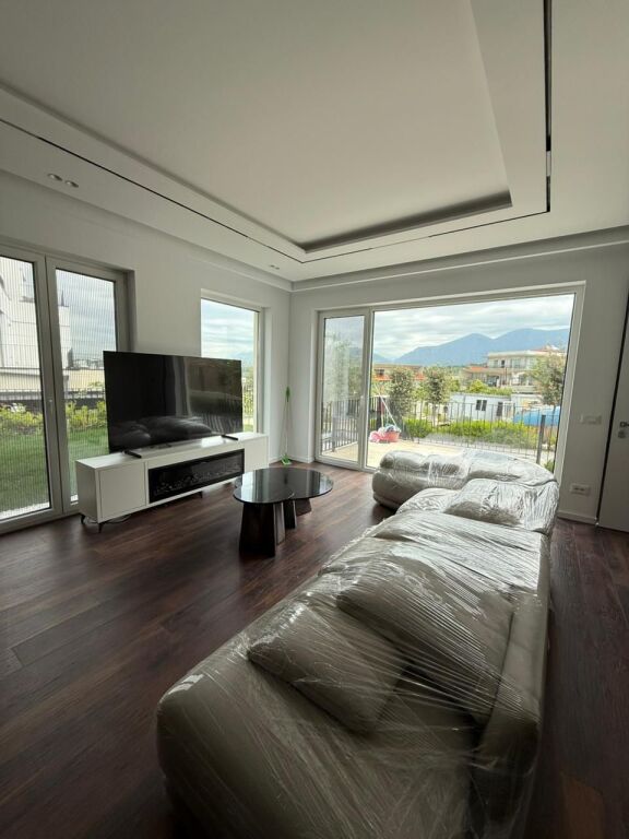 Forest Residence Jepet me qira Vile Ultra lux