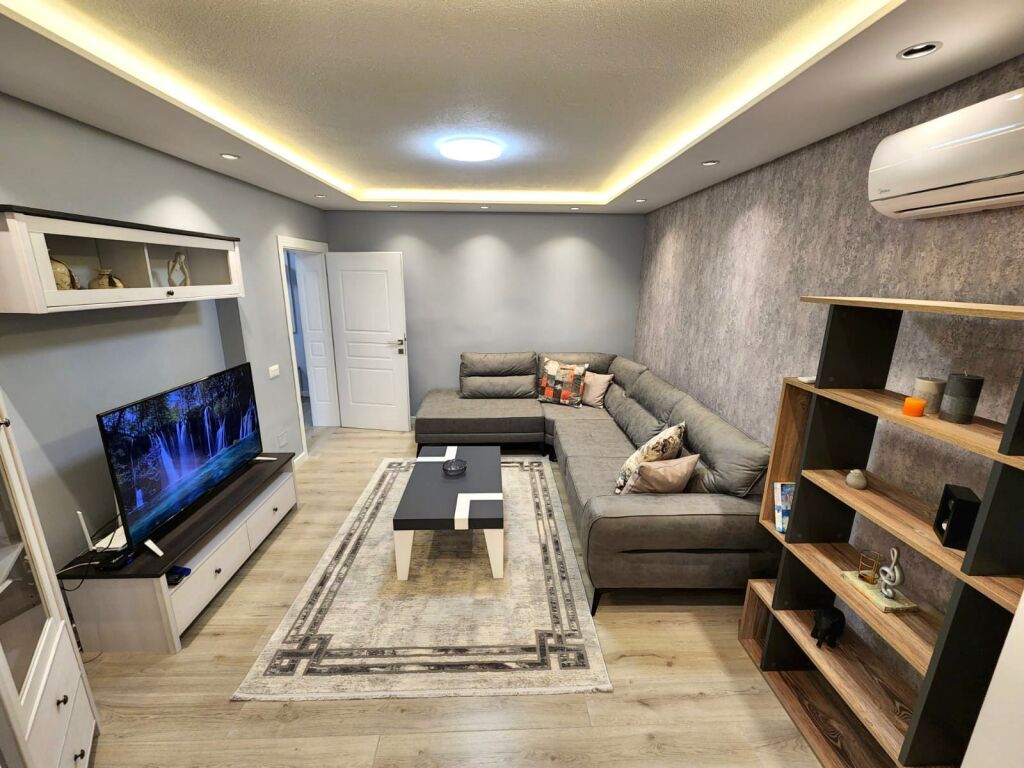 Me Qera: 2+1 🔑 Modern &amp; I Ri 📍 BLLOK/GARDA - Super Investim (Kati 4 Jo I Fundit) - 950€/Muaj