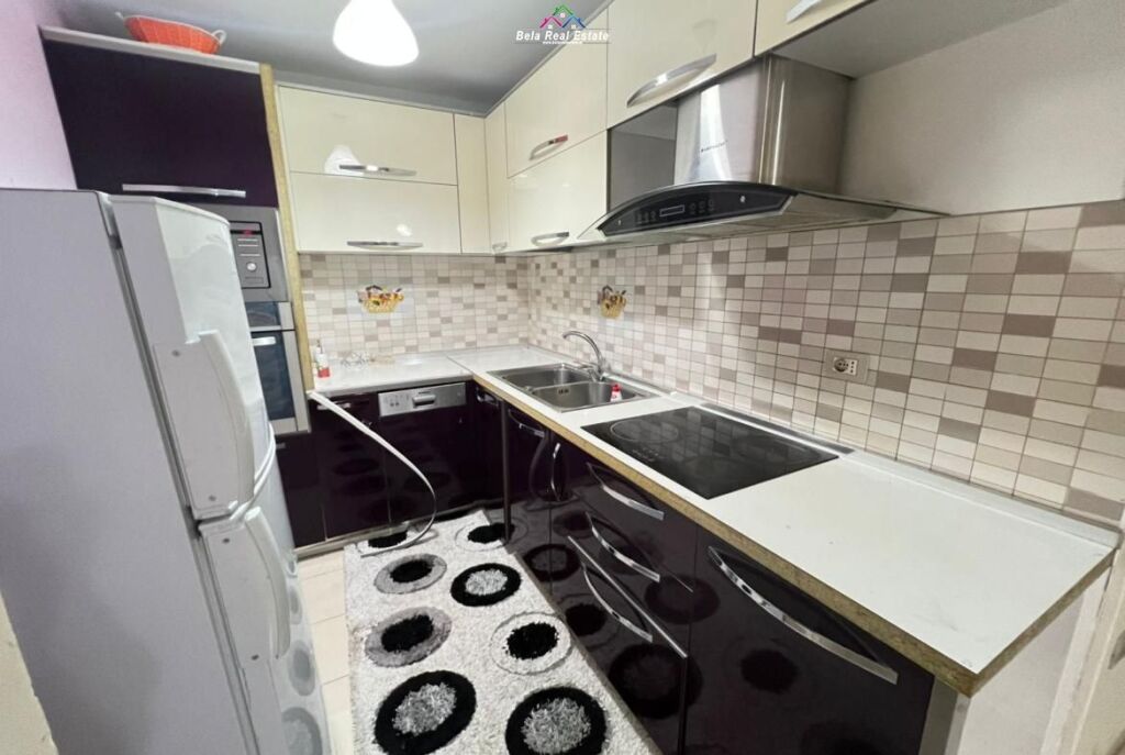 Appartamento In Affitto 2+1 Al Viale Zogu i Pare (ID B2201914) Tirana