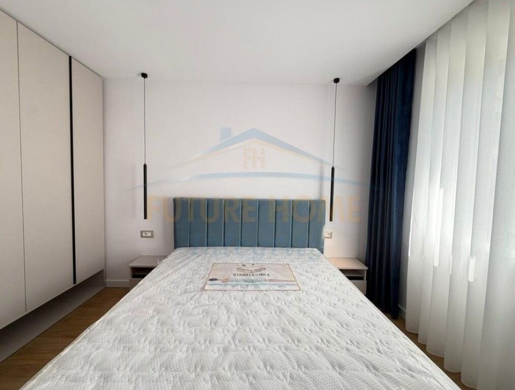 Shitet, Apartament 1+1, Shkolla e Baletit, Tiranë.