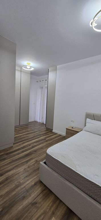 JEPET ME QIRA APARTAMENT 2+1