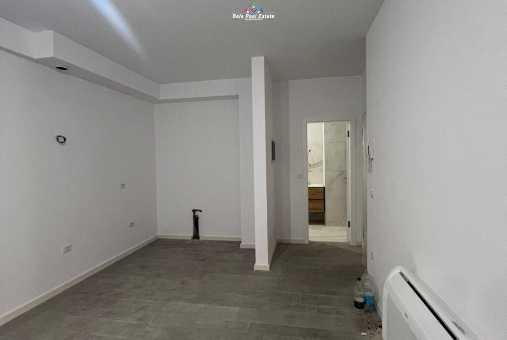 Zyre Me Qera 2+1 Tek Rruga Dritan Hoxha (ID BZ2973) Tirane