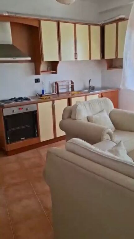 Apartament me qera Fresk rruga e Dajtit