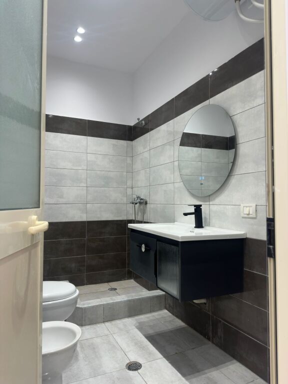 Apartament 1+1 per shitje, Astir