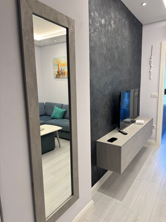 Apartament me Qira Ditore
