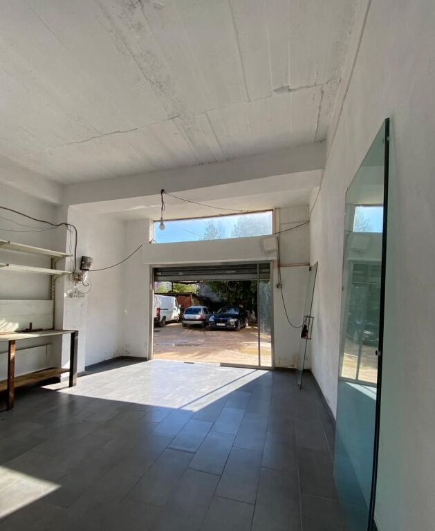 Qera | Ambjent Biznesi | Astir | 350 €/muaj