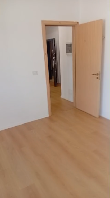 Apartament 2+1 ne Shitje ne Fresk Tirane