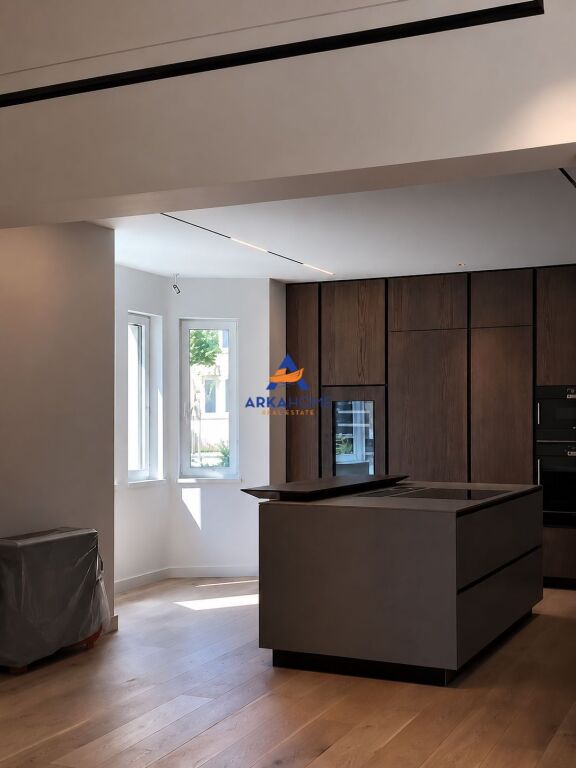 SHITET VILË 2 KATESHE "NË ROLLING HILLS 2, TIRANË" 1.800.000 EURO