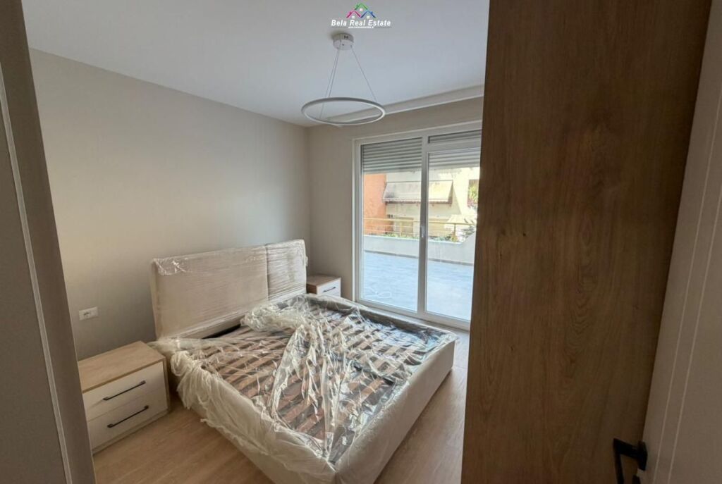 Apartament Me Qera 1+1 Tek Kopshti Zoologjik/Botanik ( ID B2101721) Tirane