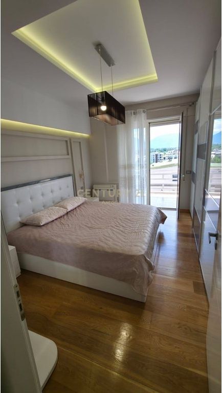 Modern 2+1 apartment for sale, with lake view 262,000 €