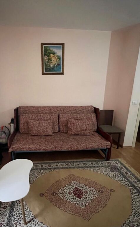 Apartament me qera 1-1 Astir