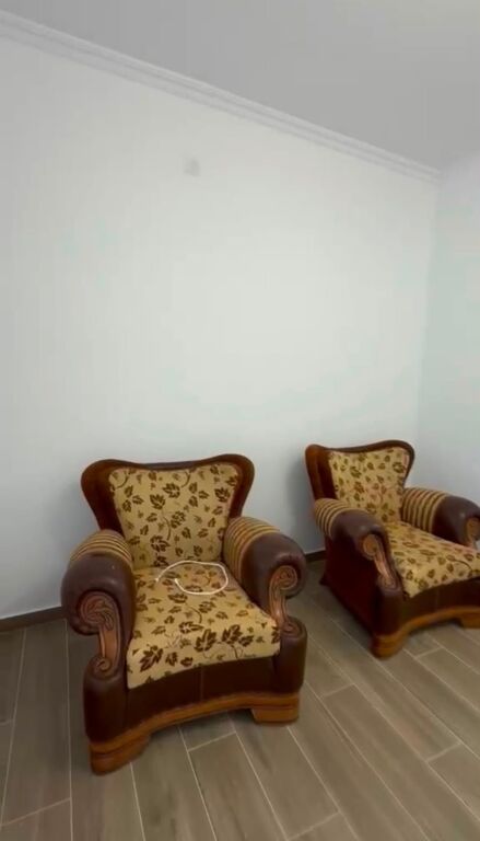 Apartament me qera - Bulevardi i Ri