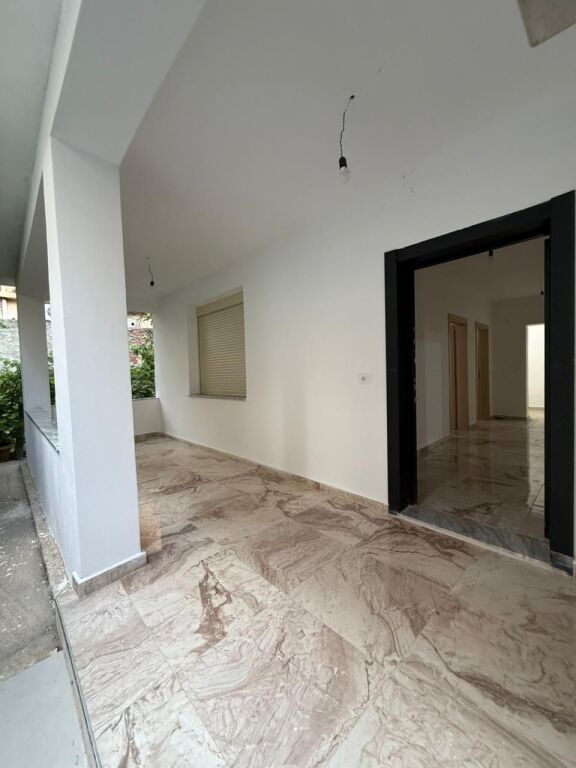 Shtëpi private 2+1 me Qira te Spitali, Durrës