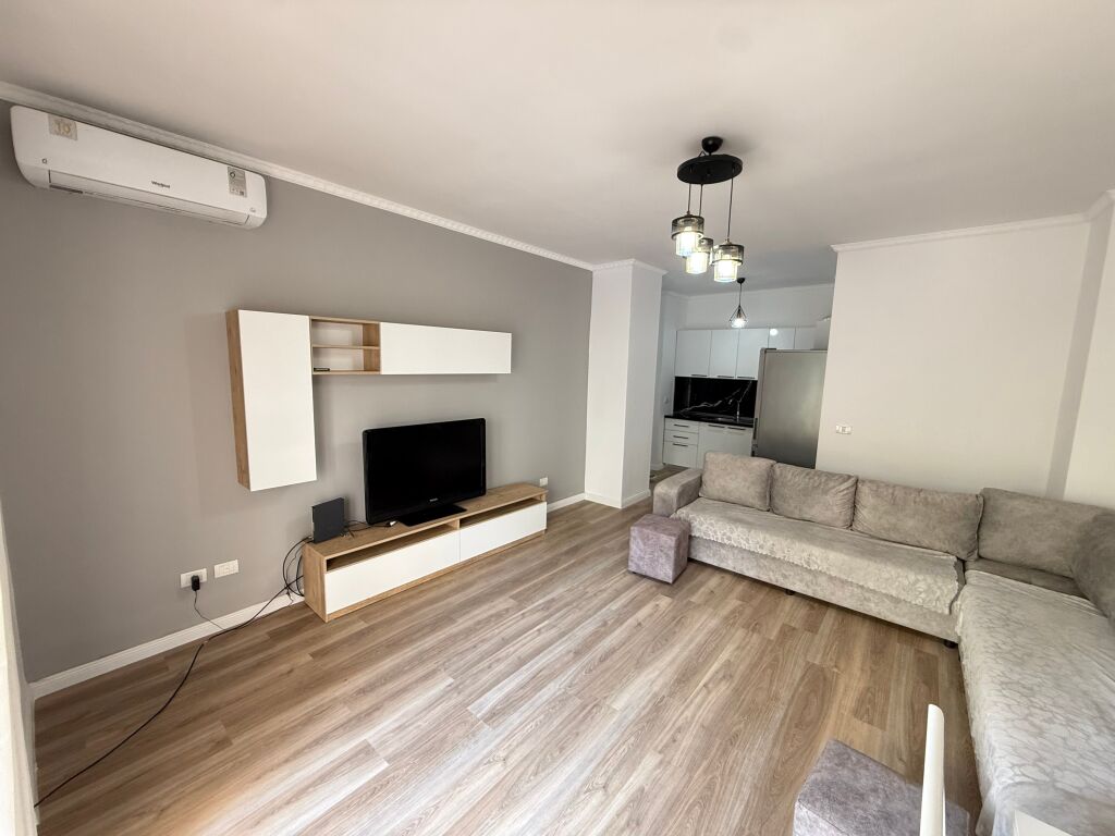 Apartament me qira 1+1,plazh  iliria🏡