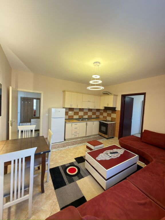 Shitet Apartament 2+1 ne Astir