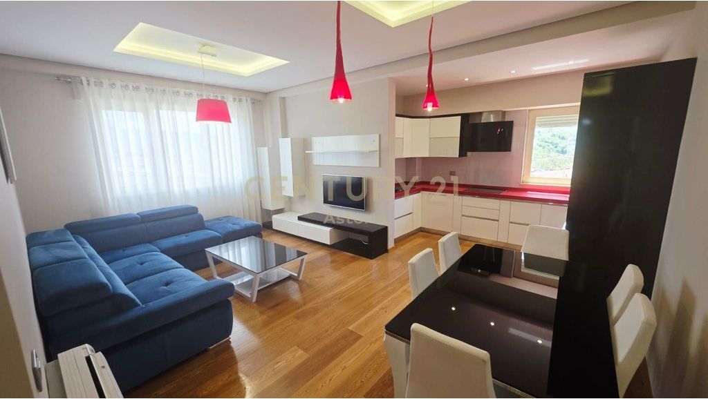 Modern 2+1 apartment for sale, with lake view 262,000 €