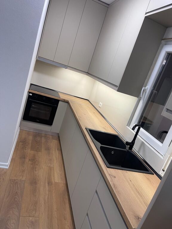 Apartament me qera , xhamllik