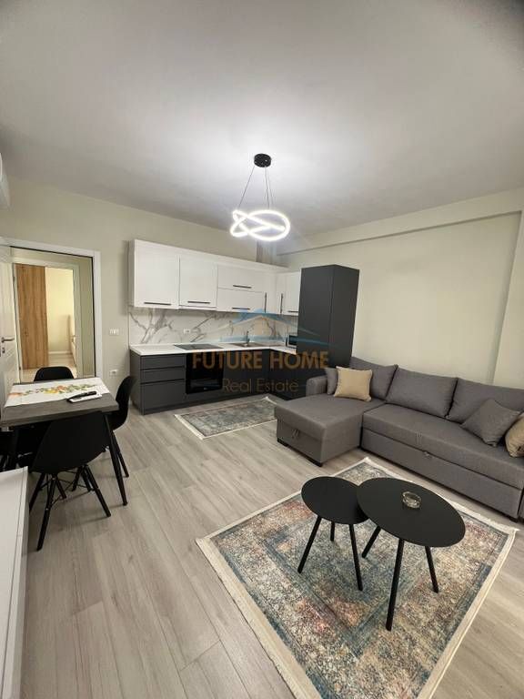 Apartment 2+1+ Parking Durres Street, Tirana.