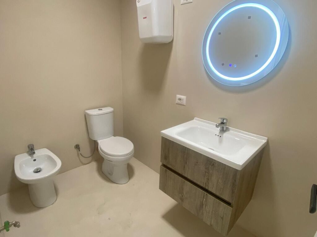 🏢 BUSINESS PREMISES FOR RENT – DURRËS ENTRANCE