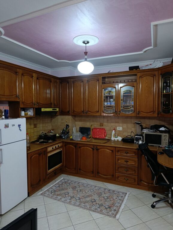 Sale | Apartament 1 + 1 | Rruga 5 Maji | 120000 €
