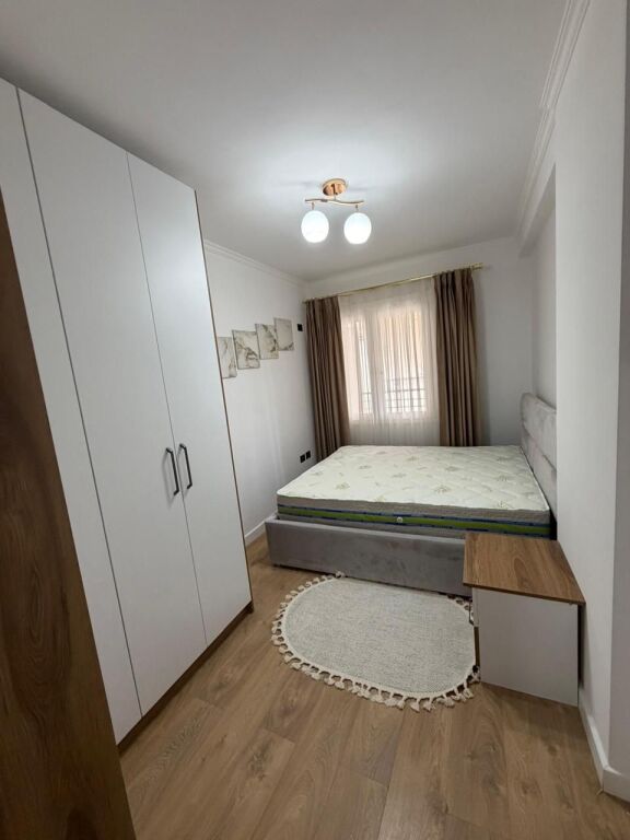 🏡 Shitet Apartament 1+1