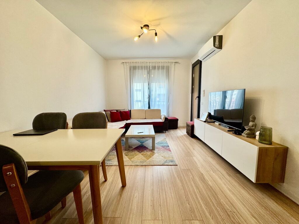 Apartament 1+1 tek Rezidenca Zirkon, prane Oxhakut!

