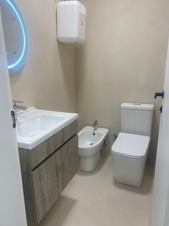 🏢 BUSINESS PREMISES FOR RENT – DURRËS ENTRANCE