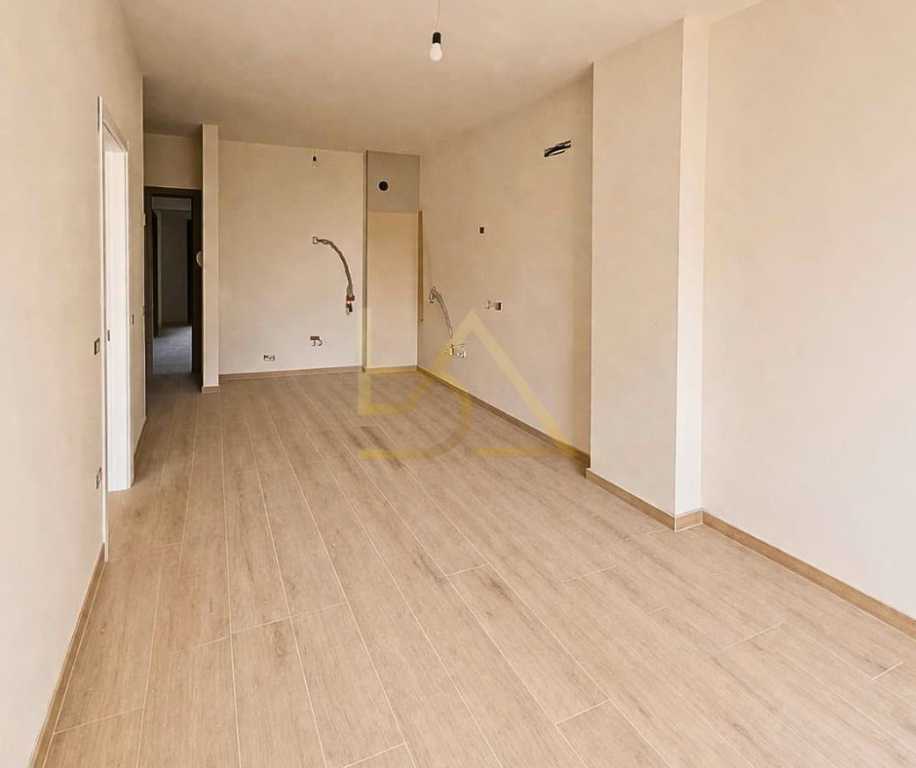 Shitet Apartament – Golem, Durrës