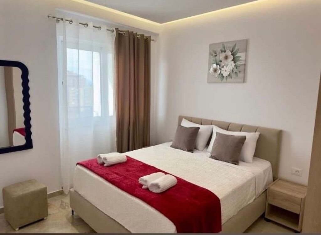 Jepet Apartamet me Qera ne Sarande