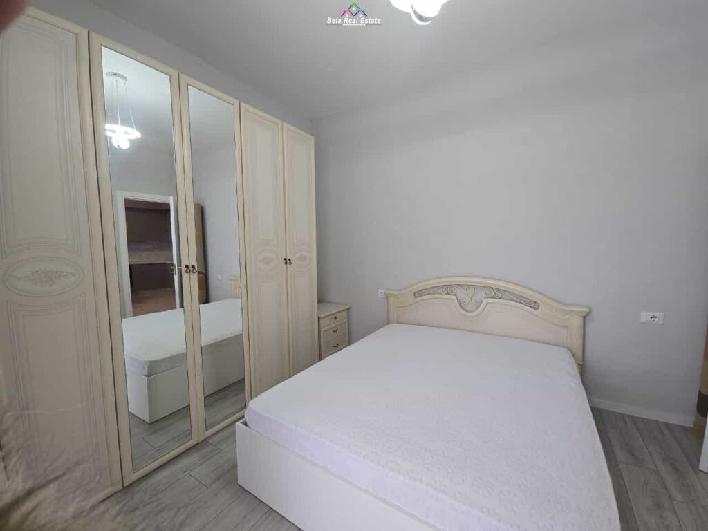 Appartamento In Affitto 1+1 Vicino Komuna e Parisit (ID B2101385) Tirana