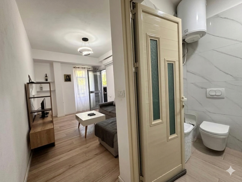 🏡 Shitet Apartament 2+1 i Mobiluar + 2 Poste Parkimi te Përfshira në Çmim – Shkozë
