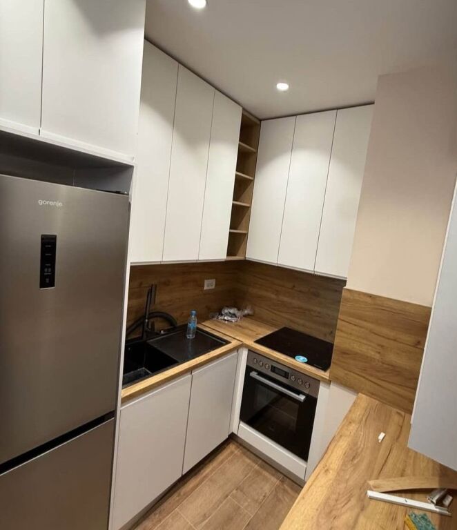 📌 Jepet me Qira Apartament 1+1 te Zogu i Zi