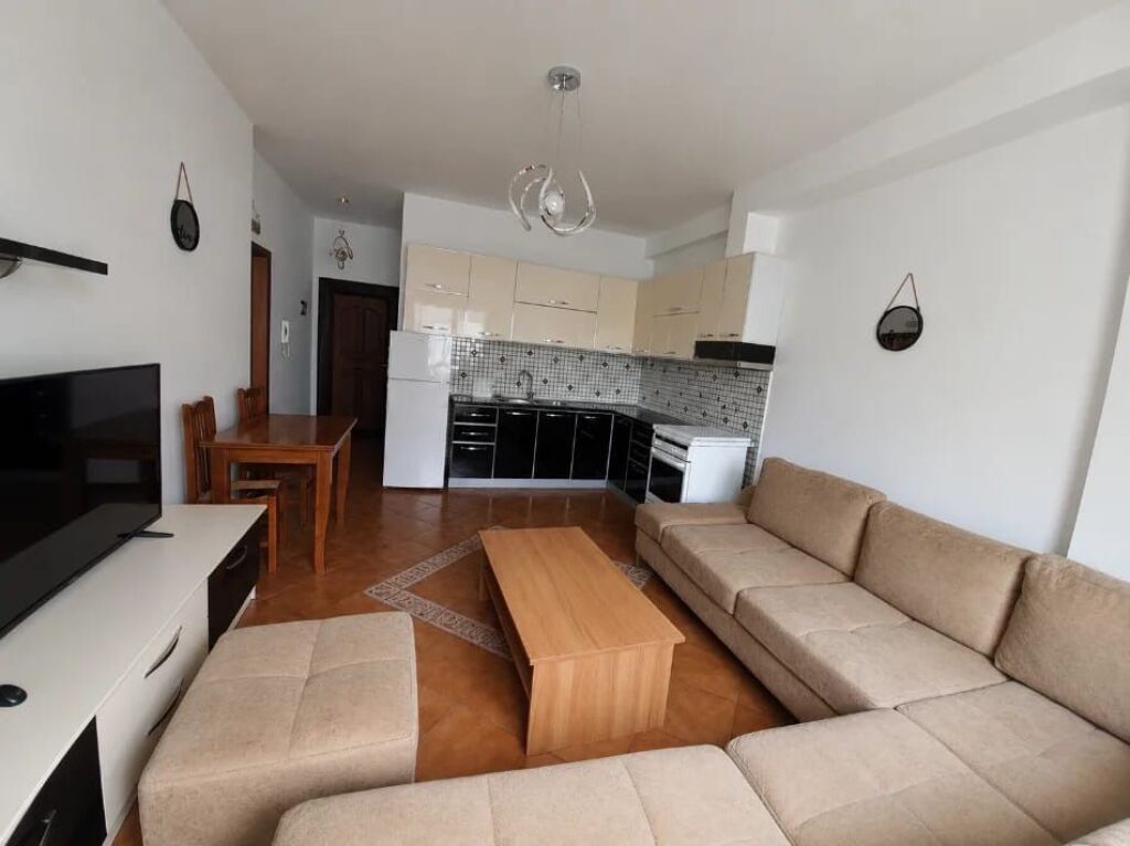 Apartament 1+1 per qera ne Astir !