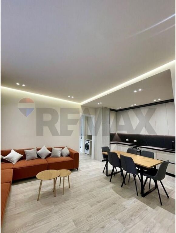 APARTAMENT 2+1 ME QIRA TE KOMPLEKSI DELIJORGJI!