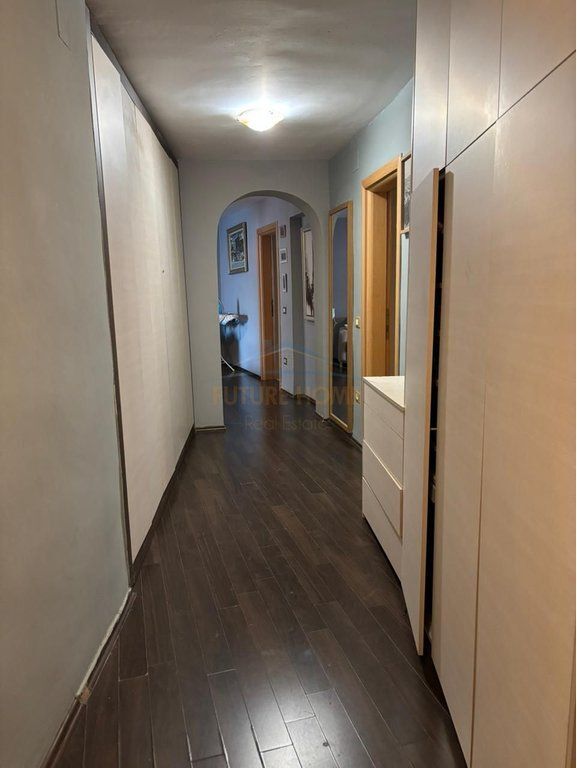Affitto, Appartamento 3+1+2, Piazza Skenderbej, Tirana
