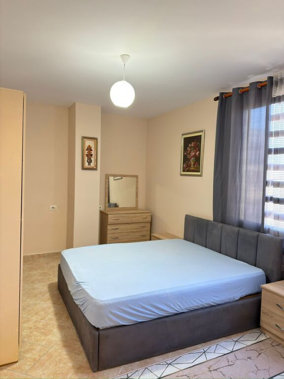 Shitet Apartament 2+1 ne Astir