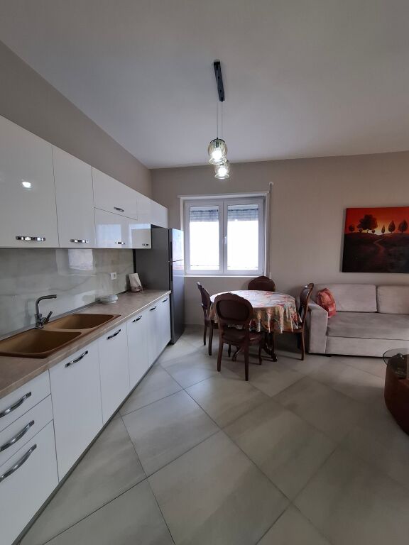 🏠🔥Appartamento 2+1+2+balcone - 📍Accanto a QSUT e vicino alla Facoltà di Medicina