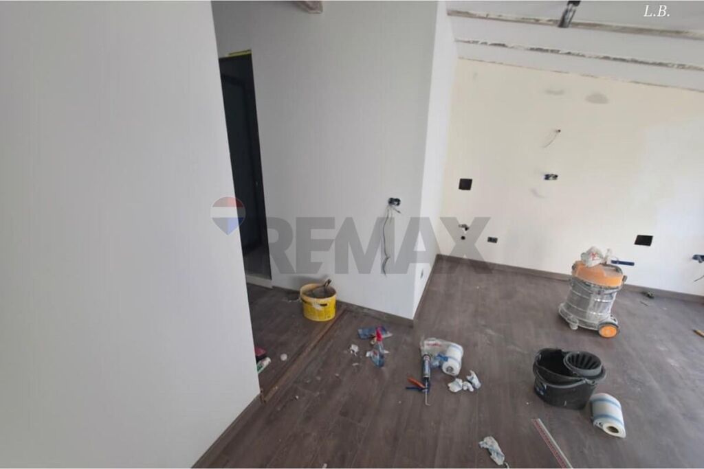 Shitet Apartament 1+1 me pamje të hapur nga Lana!