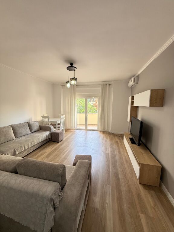 Apartament me qira 1+1,plazh  iliria🏡