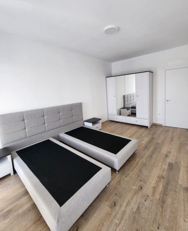 📌 Apartament 1+1 me Qira – Kompleksi Arlis, Rruga e Dibrës