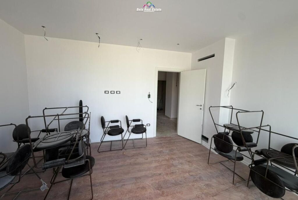 Ufficio In Affitto In Via Elbasan (ID BZ2971) Tirana