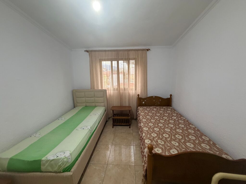 2+1,kat 3 ekzistues,rruge e durresit,500 euro