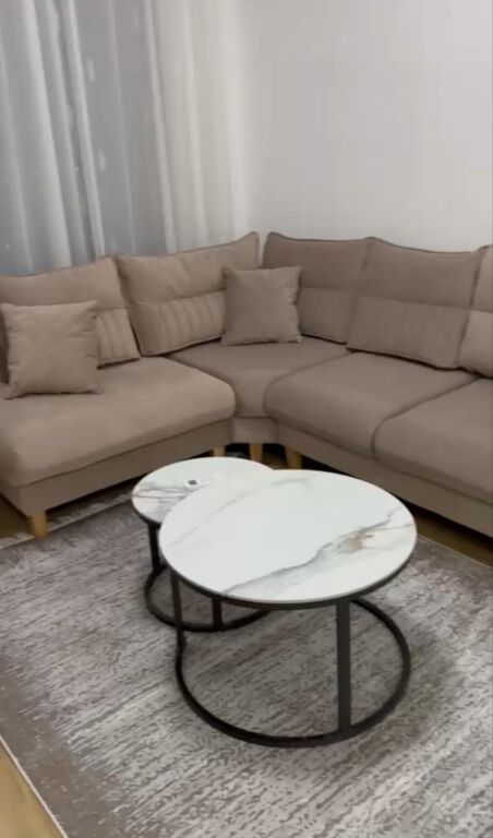 Affitto | Apartament 2 + 1+ 2 | Rruga 5 Maji | 600 €/mese