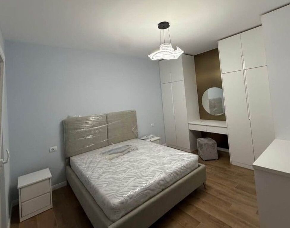 📌 Jepet me Qira Apartament 1+1 te Zogu i Zi